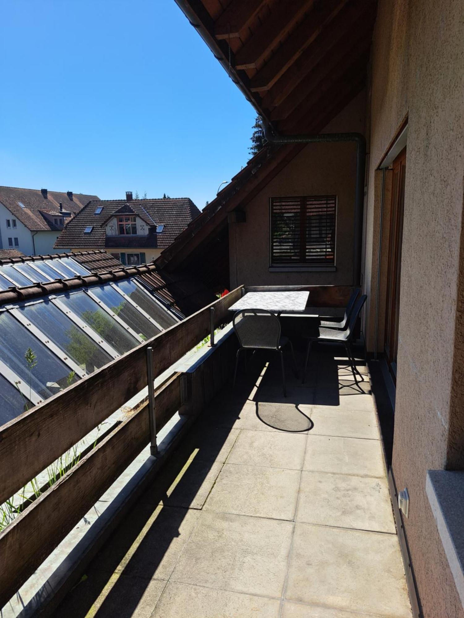 Good Bed Aarwangen Apartment Exterior photo
